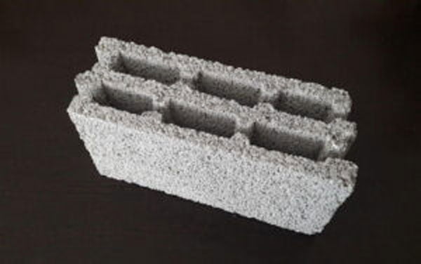 بلوک-سه-جداره-تک-سامان-1