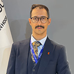 آرش حاجی زاده